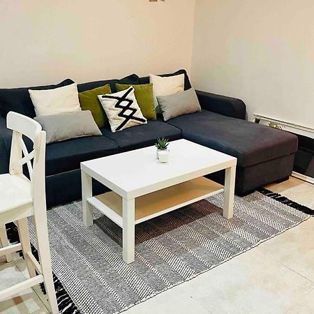 Toulon: Superbe Appartement Atypique 2 Chambres Luaran gambar
