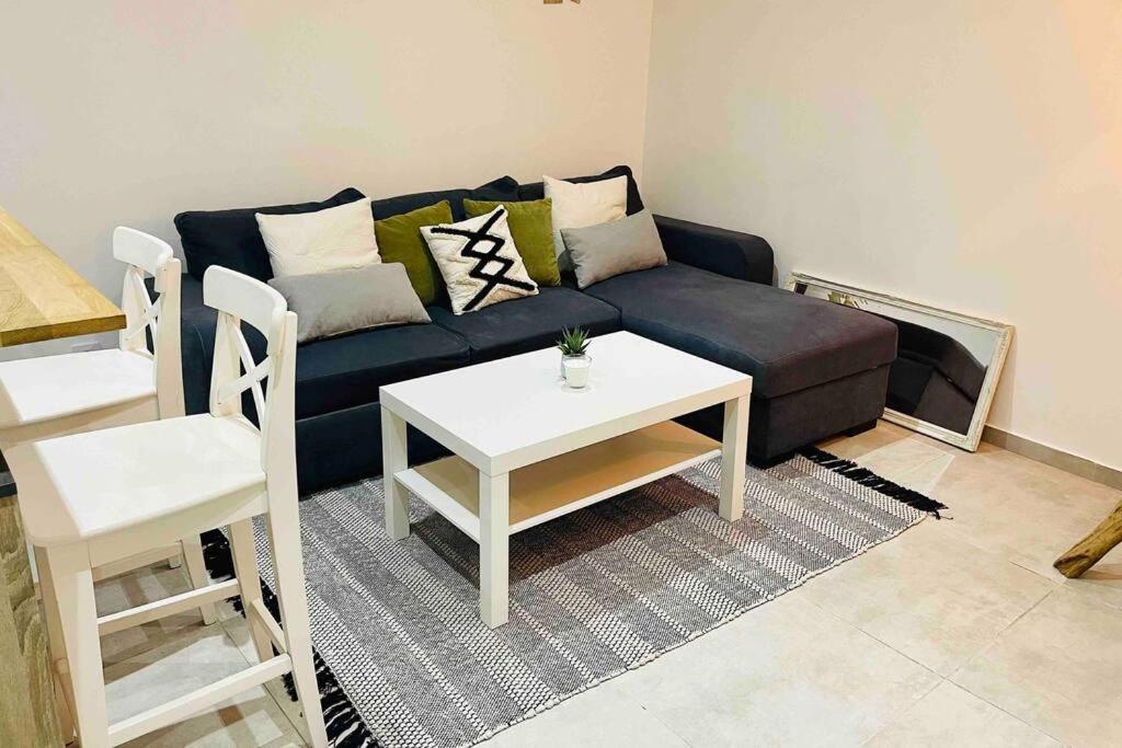 Toulon: Superbe Appartement Atypique 2 Chambres Luaran gambar